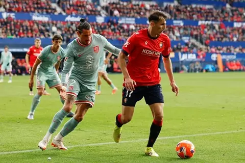 الدوري الإسباني.. أوساسونا يهزم أتلتيكو مدريد بثنائية